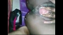 Una ragazza nigeriana con la diteggiatura della figa fino a quando lei schizza (chiamatela su questo numero 2347032538041)