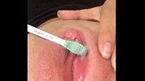 faz orgasmo com escova de dentes: pornografia gratuita 79