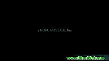 Нуру массаж скользкий Секс видео 25