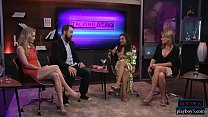 Ток-шоу о сексе говорит о сексе на публике