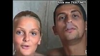 Pareja rusa se quita el sexo frente a la cámara