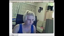 Blonde zieht sich aus und benutzt ihren Hasen vor der Webcam -Bunniesoflincoln.com