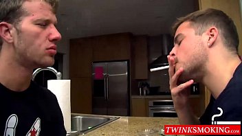 Jake Parker joins Dustin Fitch for a smoke and suck session