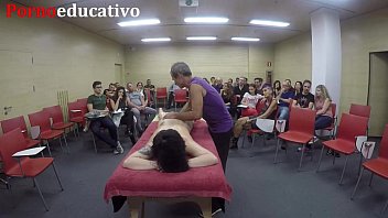 Classe 2 de massage érotique anal