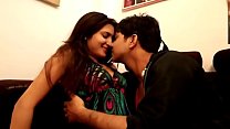 Nangi Bhabhi faisant la romance avec Student1487411705963