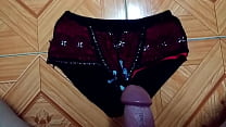 Sịp em đen đỏ lấp lánh  | Cum on panties compilation the best!