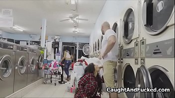 Stealing bigtit teen fucked at laundromat