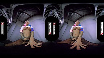 VR-косплей, трах Kleio Valentien в роли Harley Quinn, VR-порно