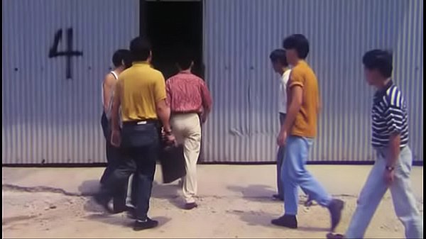 Chinesische Mädchen gefesselt und gefickt