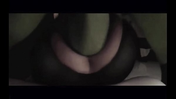 Black Widow & Hulk (deleted scenes)