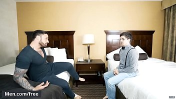 Men.com - (Jordan Levine, Will Braun) - Anteprima The Nerd, The Escort- Trailer