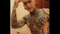 Hotboy tatuado em programas no Blued sexy