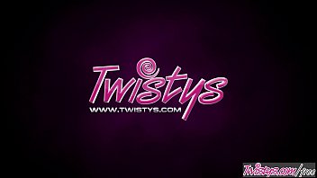Twistys - (Evelyn) protagonizada por I Want You To Stay