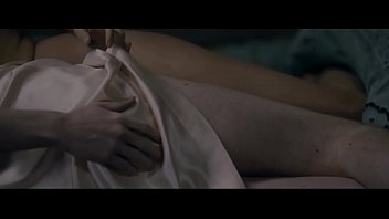 Alicia Vikander Desnuda Tetas y Escena de Sexo - La Danesa