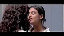 Sexo lésbico com Nia Sharma