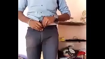Vídeo completo do menino da escola tamil http://zipansion.com/24q0c