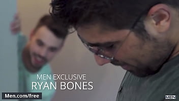 (Ryan Bones, Samuel Stone) - The Guys Next Door Part 3 - Drill My Hole - Vista previa del tráiler - Men.com