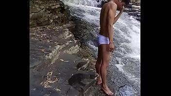 Fick am Wasserfall