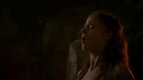 Game of Thrones, Jon Snow perd sa virginité