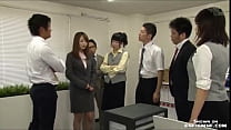 femmes japonaises humiliées au bureau