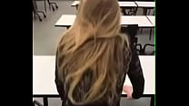授業後にセックスするエッチな金髪