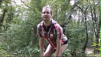 masturbacja w lesie # 1