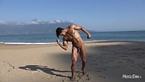 Muscle worship on the beach