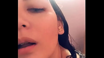 Isabela Ramirez, video di 13 minuti Porno anale guarda il video completo qui http://bit.ly/videoshtt