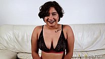 Primeiro vídeo pornô de sempre para uma árabe nervosa