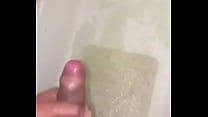 Colpo enorme sotto la doccia