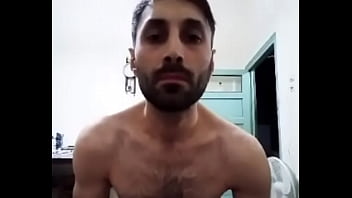 Arabe se masturba en videollamada