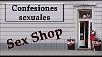 Camarera y dueño de Sex shop. AUDIO ESPAÑOL. Confesión sexual.
