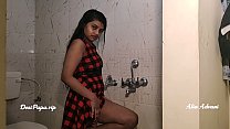 desi girl alia advani taking shower