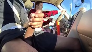 Empurre o driver do uber até que ele esguiche