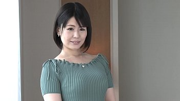 Primeiro tiro documento de mulher casada Tomomi Hasebe