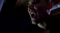 予告編-ディエゴ、吸血鬼のタイロンの影響下にある女の2つの良い穴| Gaysight.com