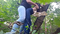Выебала страпоном свою девушку в лесу