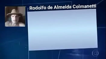 En el Jornal Nacional de Globo, Rodolfo de Almeida Colmanetti dice que dejaría el grupo zap si no se lleva a Camila Beiço.