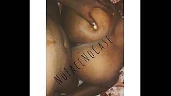 POV Nigerianisches Teen mit fettem Arsch zerstört Doggy