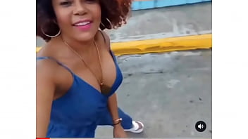 Dominican comedian Chedy García is careless and shows her breasts Live, Mama ta piedra