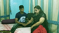 Chico joven indio follando a su bhabhi sexy y caliente en secreto en casa !! mejor india joven mujer Sexo