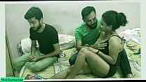 Irmão indiano compartilhou sua namorada gostosa com menino virgem e fudendo juntos !!! com áudio hindi claro