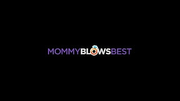 MommyBlowsBest - Новая блондинка-секретарша сразу же возвращается к работе над моим членом