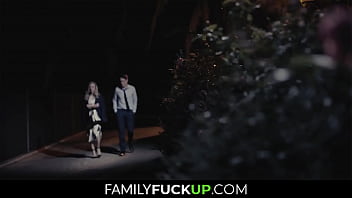 FamilyFuckUP.com - Grandson Fucks Better with his Beauty Grandma, Nina Hartley, Justin Hunt
