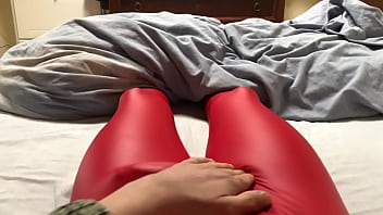 Spaß in rot Lederhose
