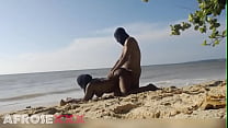 Rapporti sessuali in spiaggia