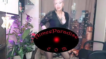 Depraved mature bitch AimeeParadise is dancing cool, completely undressing and hammering herself with a dildo in her wet pussy!