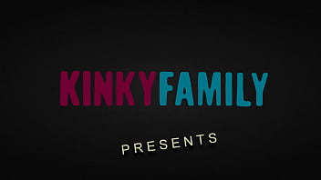 Kinky Family - Ich habe meine Stiefschwester Daisy Lavoy geleckt und gefickt