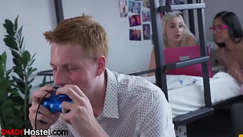 FFM teens enjoy 3some facesitting and fucking in hostelroom