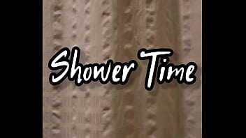 ninibabe: hora de la ducha